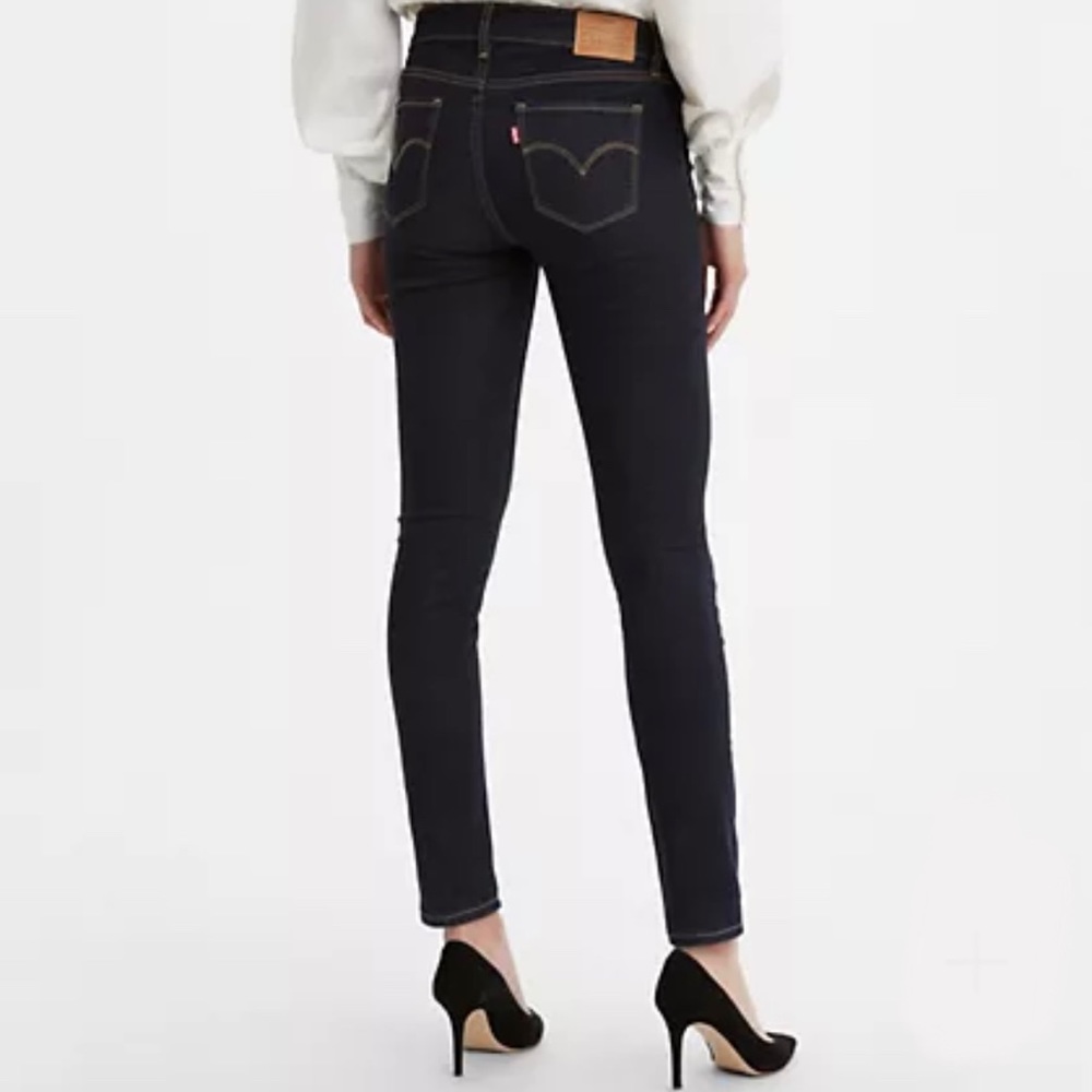 Levi’s Premium 711 Skinny Midrise Jeans 29 NWT
